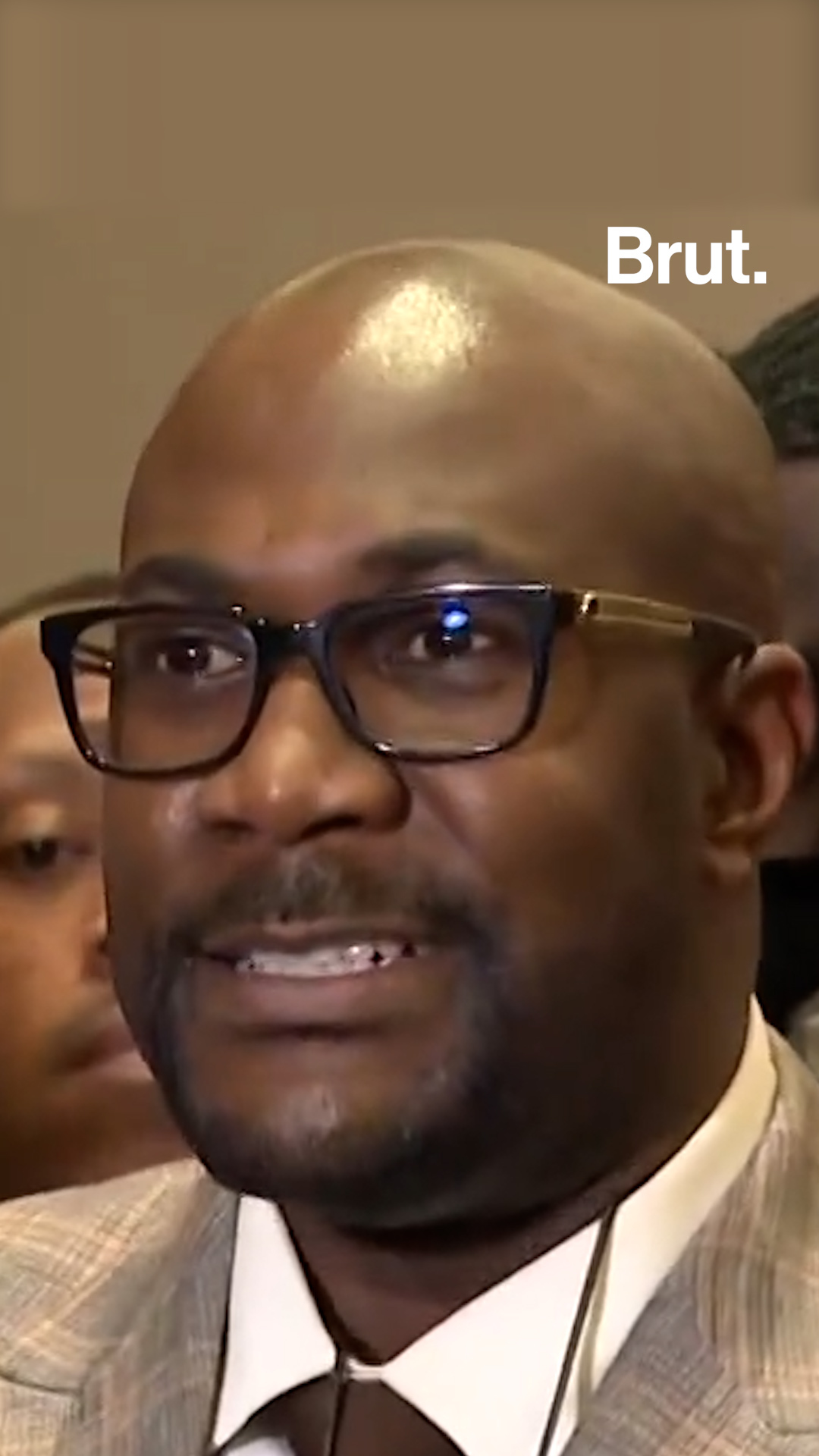 George Floyd's brother gives powerful statement | Brut.