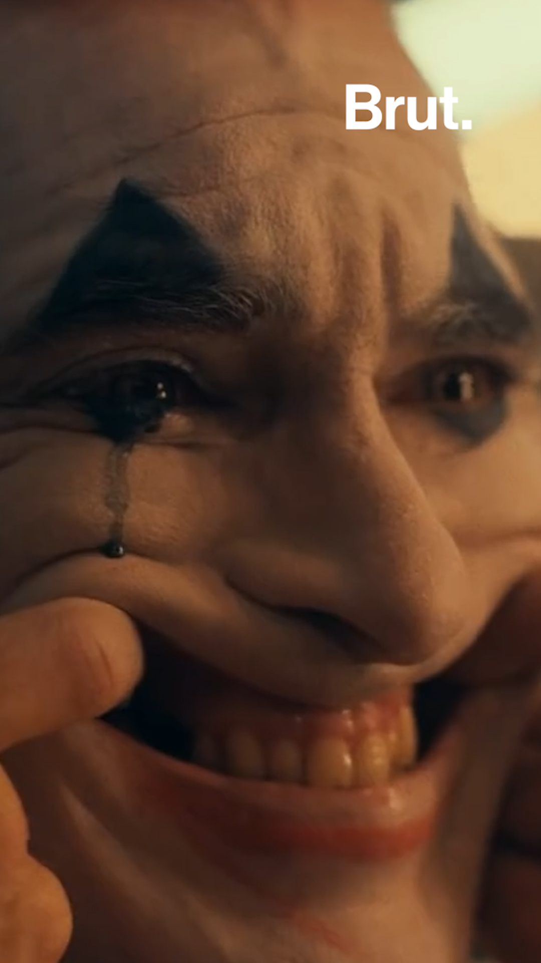 How Joaquin Phoenix Prepared To Play The Joker Brut