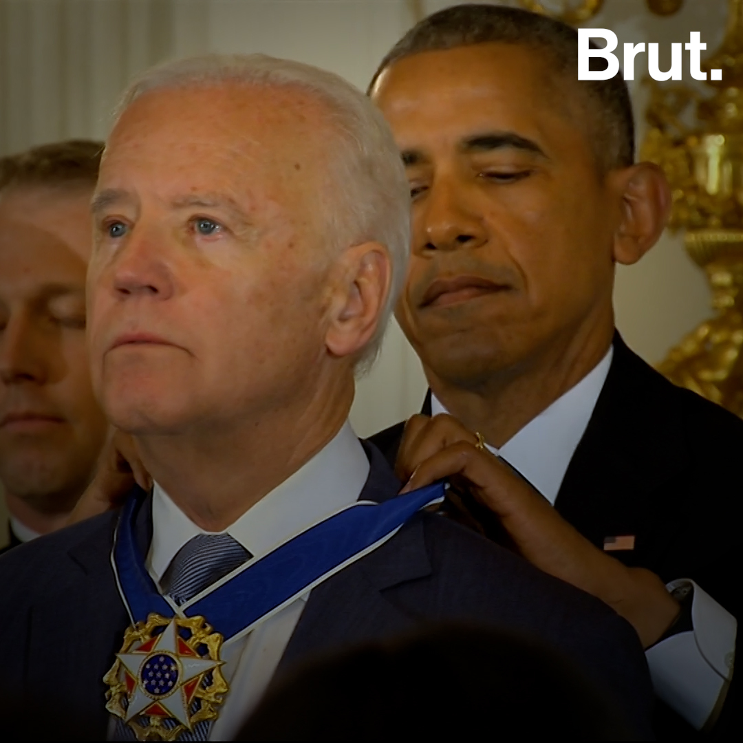 Cordelia fort Legitimationsoplysninger Remember when Obama surprised Biden with the Presidential Medal of Freedom?...  | Brut.