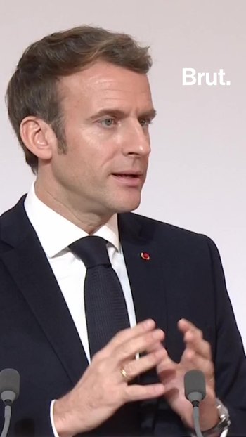 Emmanuel Macron "assume totalement" ses propos sur les non-vaccinés