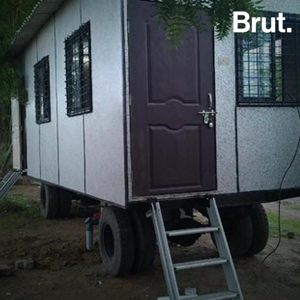 Can Plastic Be Used To Make Houses? Brut.