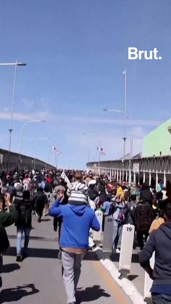 Hundreds Of Migrants Rush U.S.-Mexico Border | Brut.