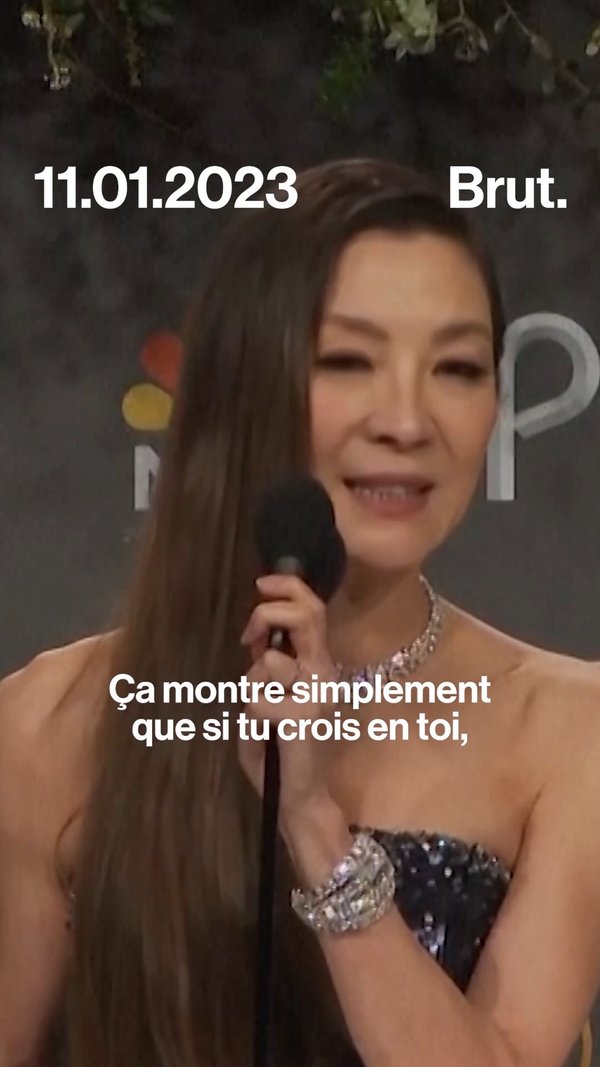 Le puissant message de Michelle Yeoh aux Golden Globes | Brut.