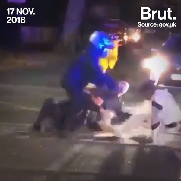Police attacked in South London